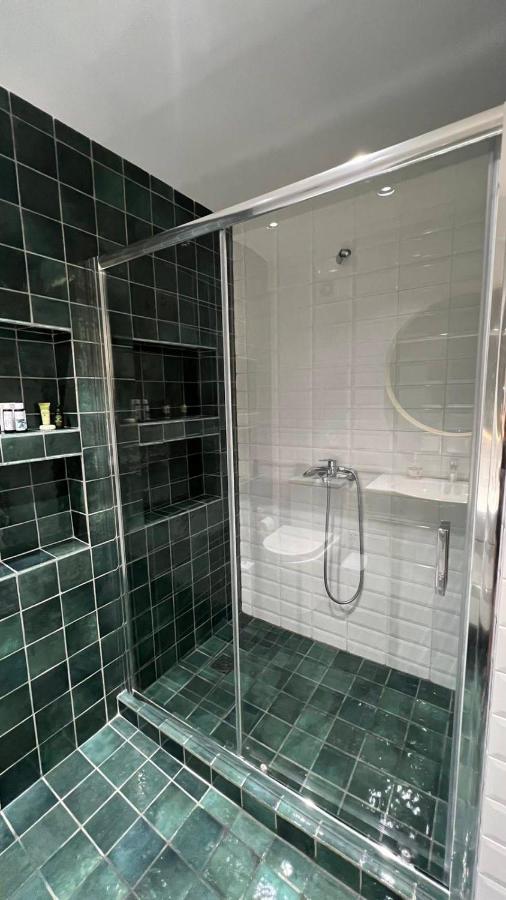Crown Syntagma Apartment Athena Bagian luar foto