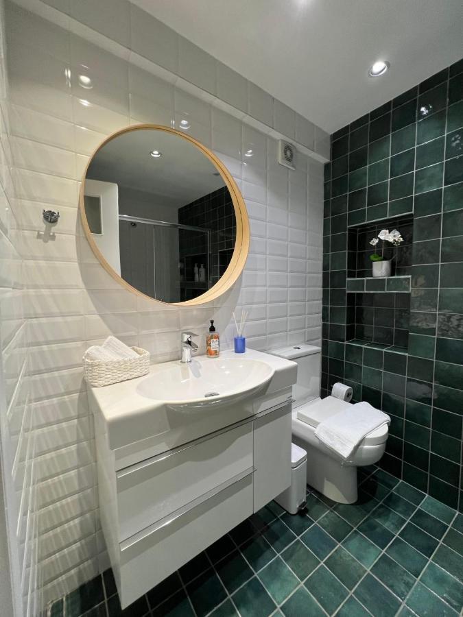 Crown Syntagma Apartment Athena Bagian luar foto